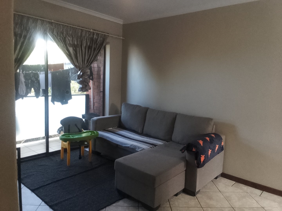To Let 2 Bedroom Property for Rent in George South Western Cape